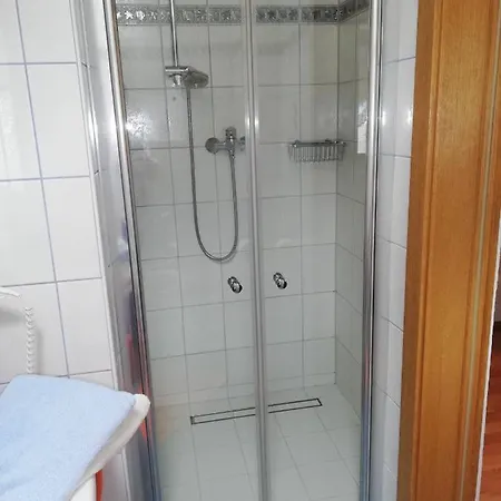 Haus Georg בית אירוח אינסברוק